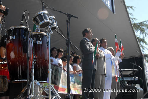 Iranain-American city leaders & National Anthem - Balboa Park, Van Nuys (April 5, 2009) - by QH