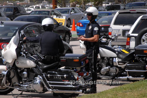 Police (April 4, 2010) - by QH