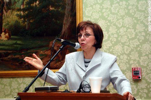 Dr. Fatemeh Keshavarz (February 25, 2006)- by QH