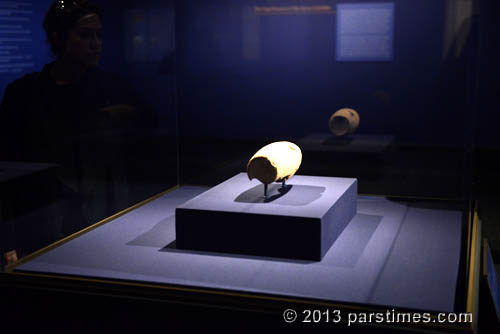 The Cyrus Cylinder - Malibu (December 4, 2013)