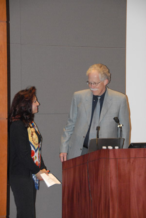 Maryam Molavi &  CSUF Dean Thomas Klammer (April 21, 2007) - by QH