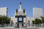 Los Angeles Memorial Coliseum, by QH