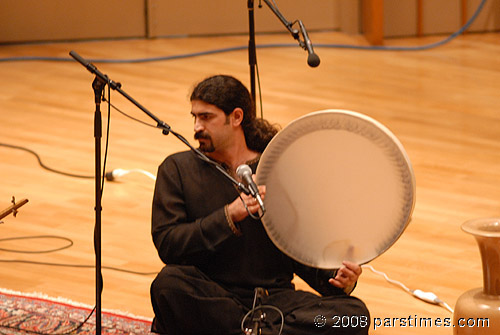 Kourosh Moradi: Tanbur, Precussion (February 10, 2008) - by QH