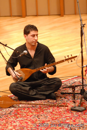 Arash Moradi: Tanbur, Setar (February 10, 2008) - by QH