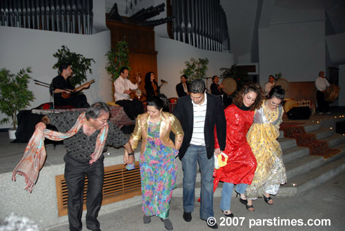Audience dancing in Kurdish National Costume (January 12, 2007) - by QH