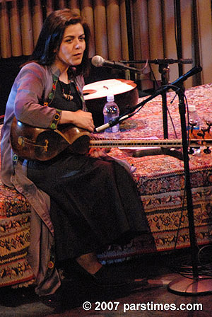 Pirayeh Pourafar - The Getty Center, LA (February 17, 2007) - by QH