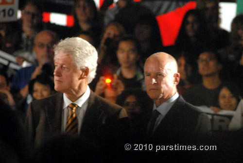 California Democratic gubernatorial candidate Jerry Brown & President Bill Clinton - UCLA (October 15, 2010) - by QH