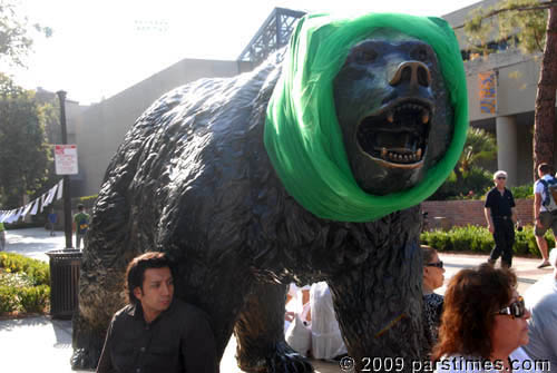Briun Mascot - UCLA (July 25, 2009) by QH