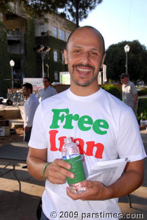 Actor/Comedian Maz Jobrani - UCLA (July 25, 2009) by QH