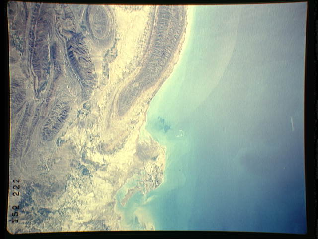 Iran/Bushehr - Airfields - NASA (March 4, 1990)