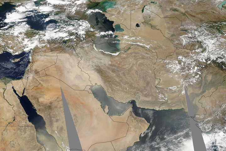 Dust Storm over Iraq and Iran - NASA (July 5, 2008)