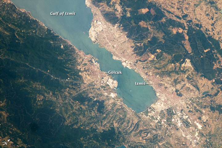 Gulf of Izmit, Turkey - NASA (July 31, 2010)