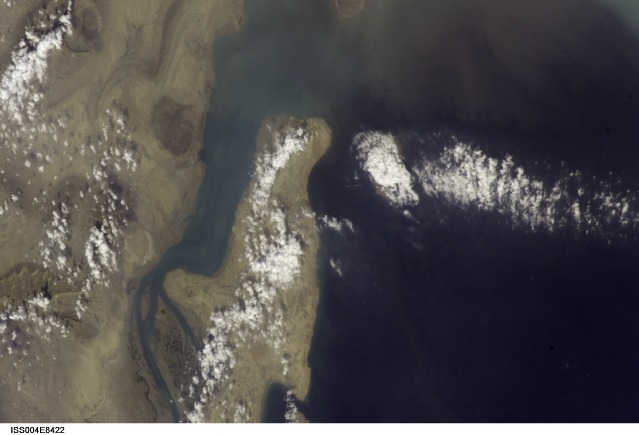Qeshm Island - NASA (March 7, 2002)