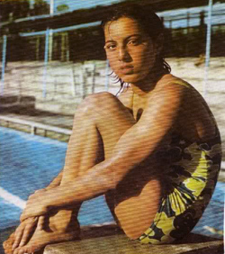 Swimming Sensation Tonia Valioghli